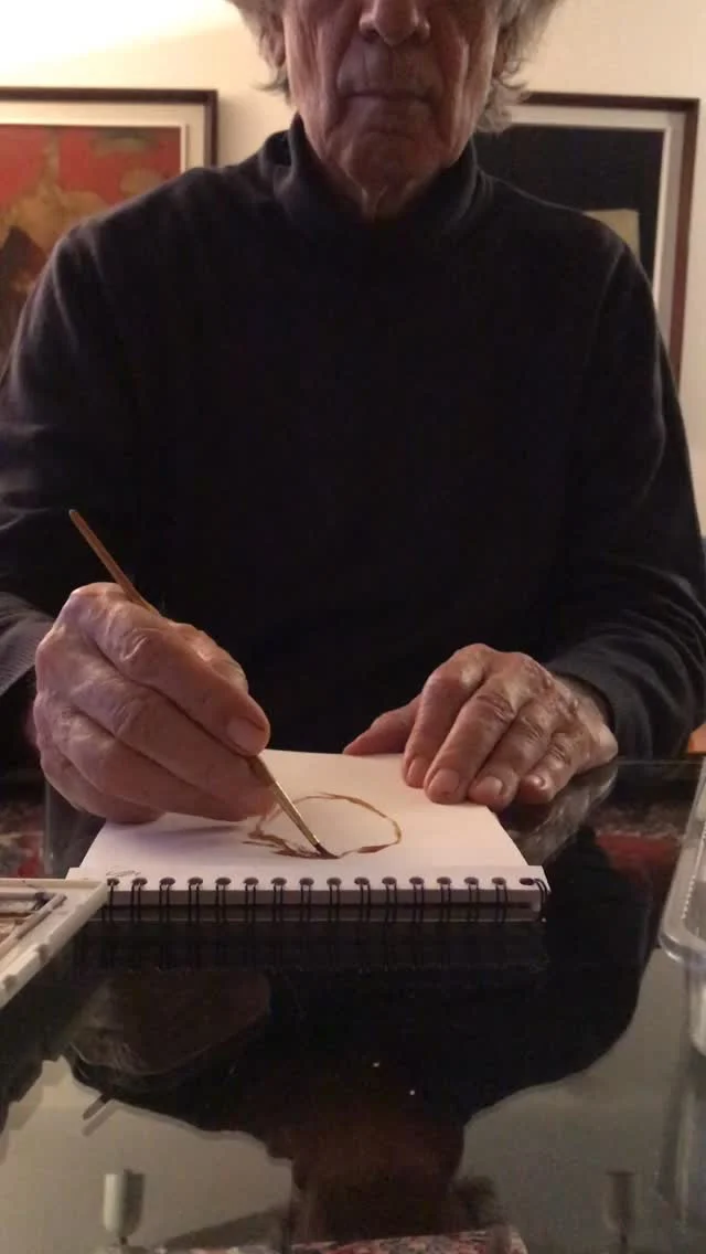 TR | Atölyesine gitmediği zamanlarda bile zamanı kaydetmeyi sürdüren bir ustaya kısa bir tanıklık.EN | A brief glimpse of a master who continues to record time even when he is away from his studio.#naficil #artist #architect #process #creativity