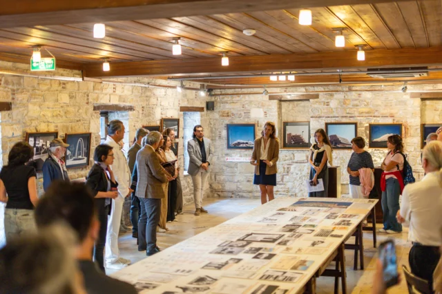TR | “Kuşadası ve Çevresinde Nafi Çil Mimarlığı” sergisinin açılışına gösterilen ilginin coşkusu içindeyiz. Bizzat gelen, mesajla ve arayarak iyi dileklerini ileten herkese binlerce teşekkürler.EN | We are truly delighted by the remarkable interest shown at the opening of “The Architecture of Nafi Çil in Kuşadası and Its Surroundings” exhibition. Our heartfelt thanks to everyone who joined us in person or reached out with their kind wishes through messages and phone calls.#naficil #exhibition #architecture #kuşadası